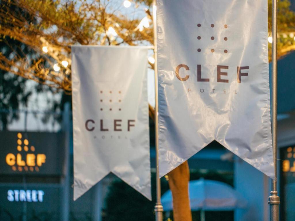 Clef Hotel Bangkok Exterior foto